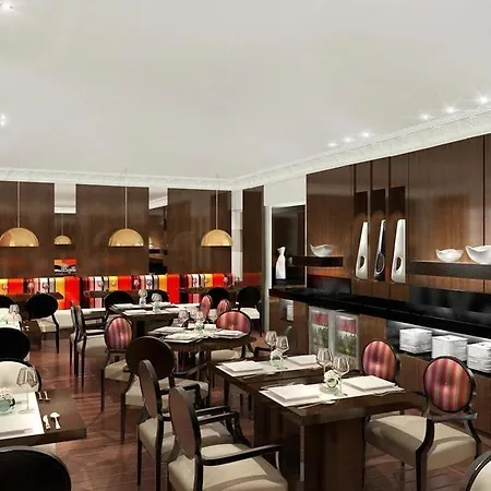 Готель Renaissance 5*