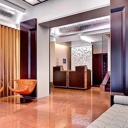 Готель Renaissance 5*